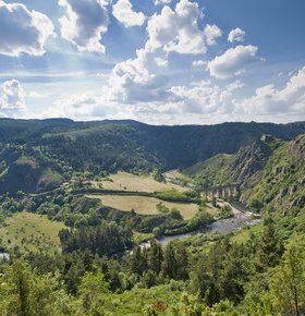 140430155600_les-gorges-de-l-allier-au-nouveau-monde